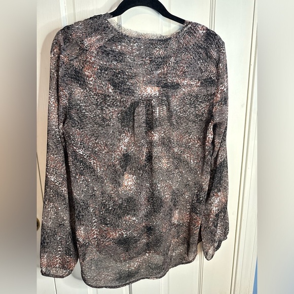 Daniel Rainn Blouse Long Sleeve Semi-Sheer Size Medium - Picture 7 of 10